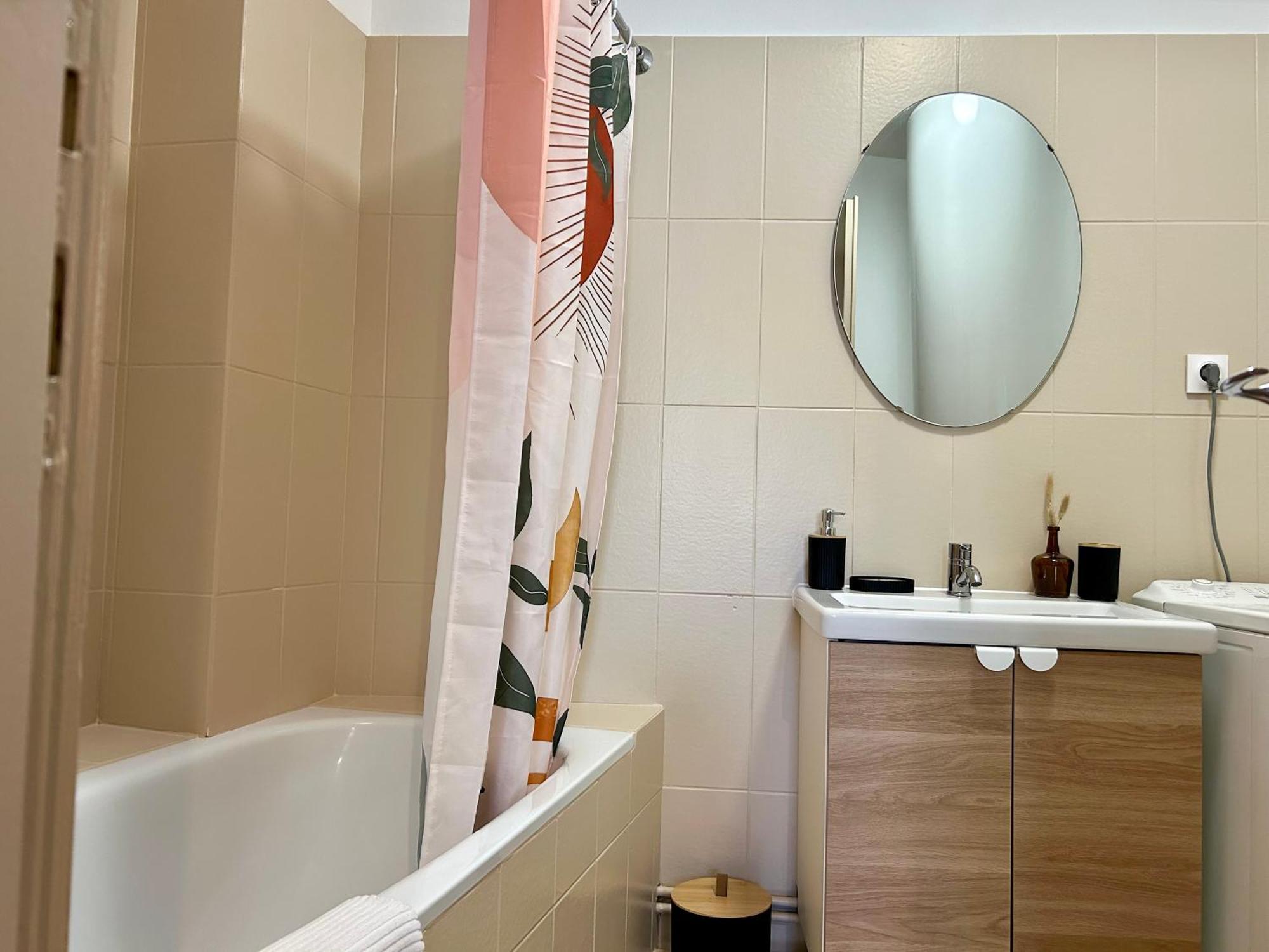 Douce Agathe - Duo-Groupe, Chaleureux, Tram 200M, Centre 10Min Apartment Strasbourg Exterior photo